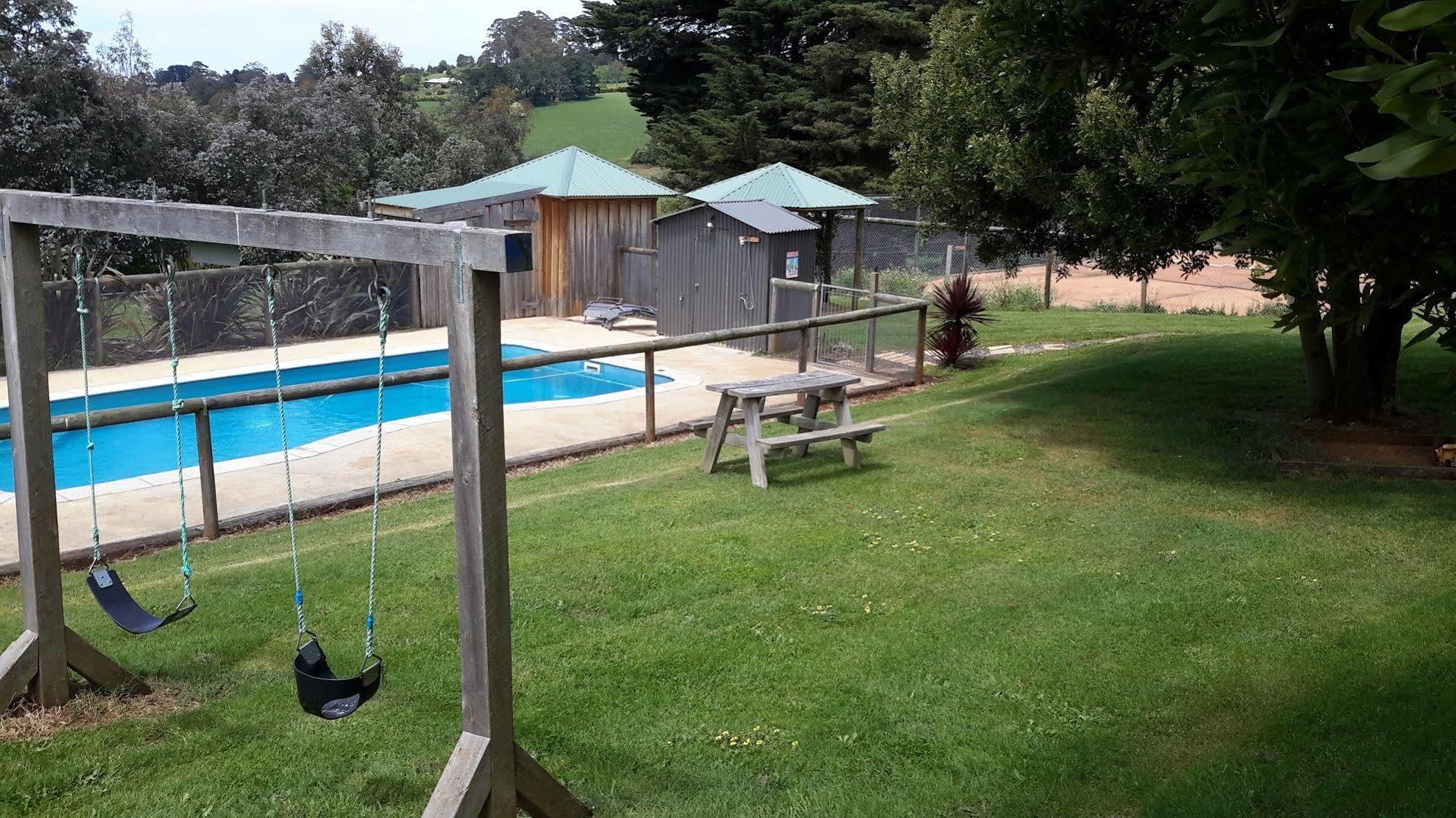 Neerim Country Cottages Neerim South Exterior photo
